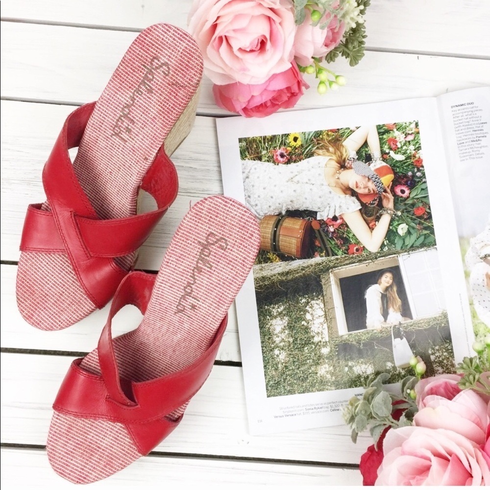 Splendid Red Criss Cross Wedge Espadrilles 10